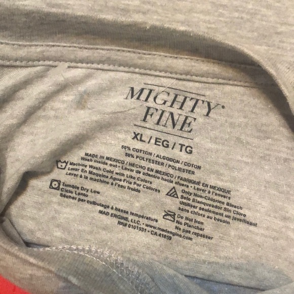 Bring on the Love NWOT Distressed Graphic Tee - Picture 5 of 5